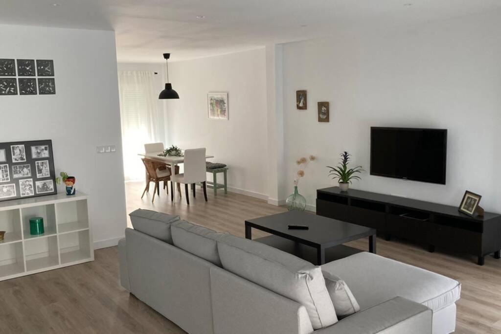 Piso Nuevo, Centrico Y Tranquilo Apartman Bullas Kültér fotó