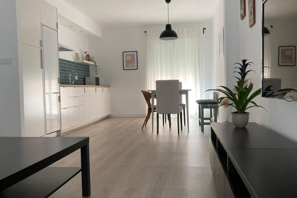 Piso Nuevo, Centrico Y Tranquilo Apartman Bullas Kültér fotó