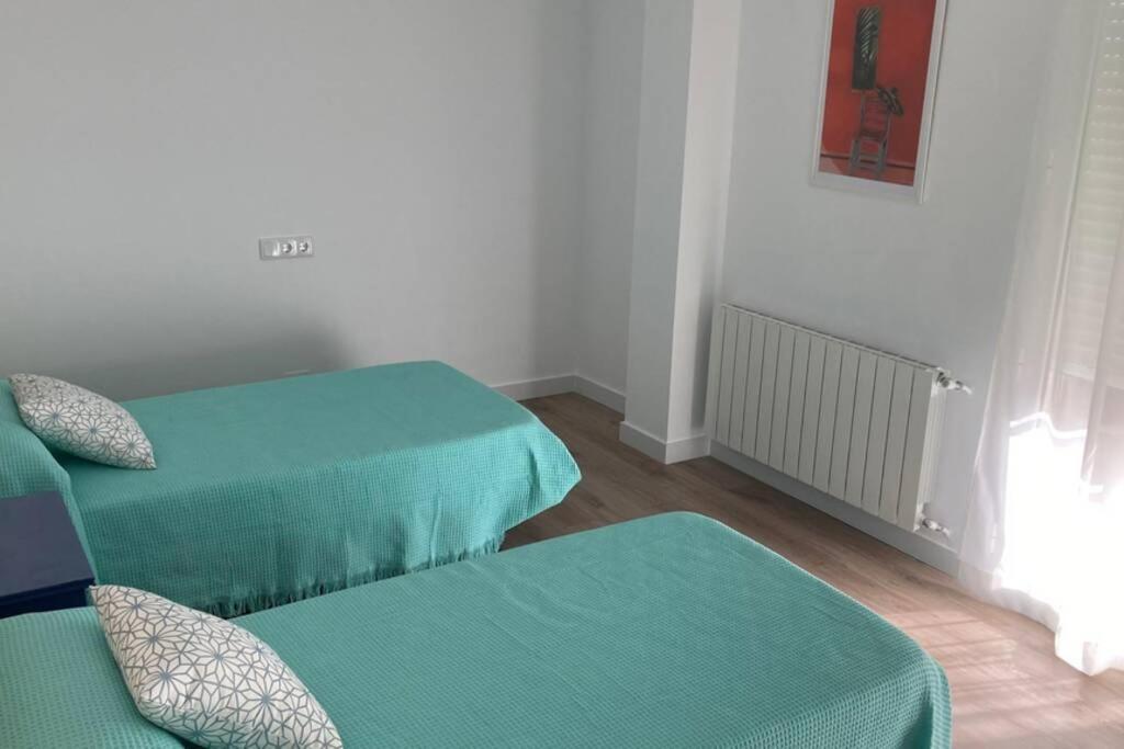 Piso Nuevo, Centrico Y Tranquilo Apartman Bullas Kültér fotó